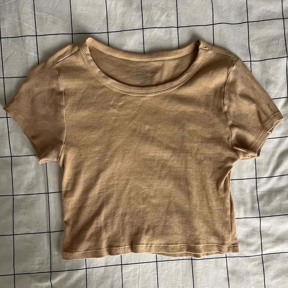 cropped beige ribbed top